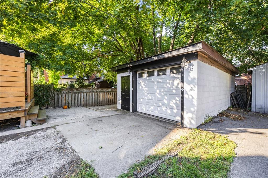 289 Cumberland Avenue Property Photo 35