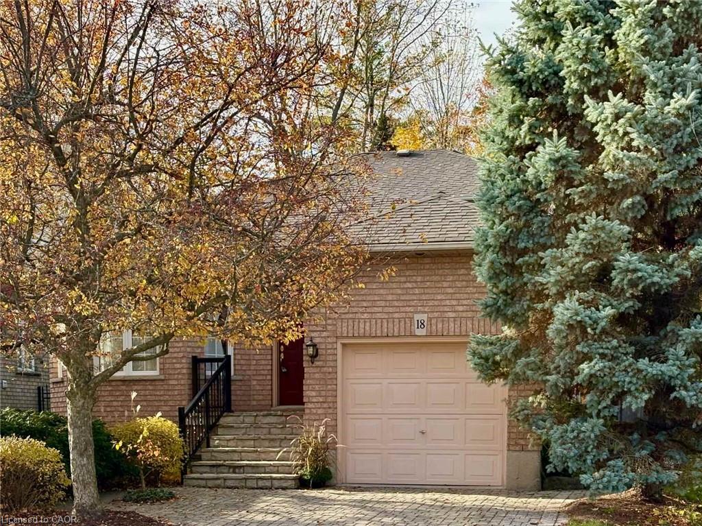 18 Naples Boulevard Property Photo 1