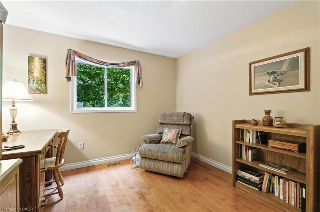 18 Naples Boulevard Property Photo 18