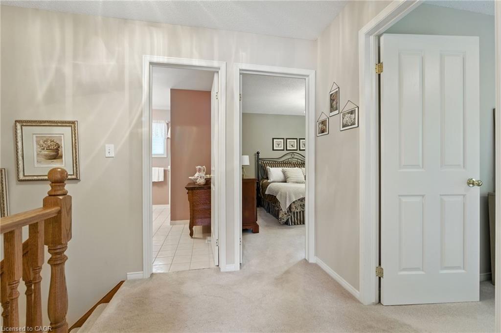 18 Naples Boulevard Property Photo 24