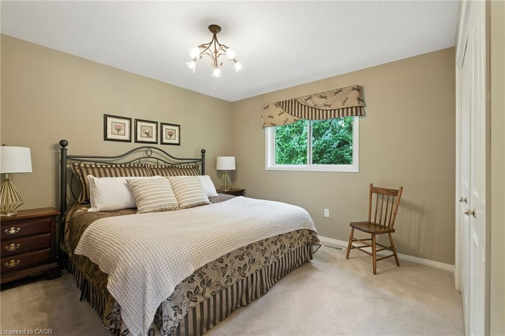 18 Naples Boulevard Property Photo 26