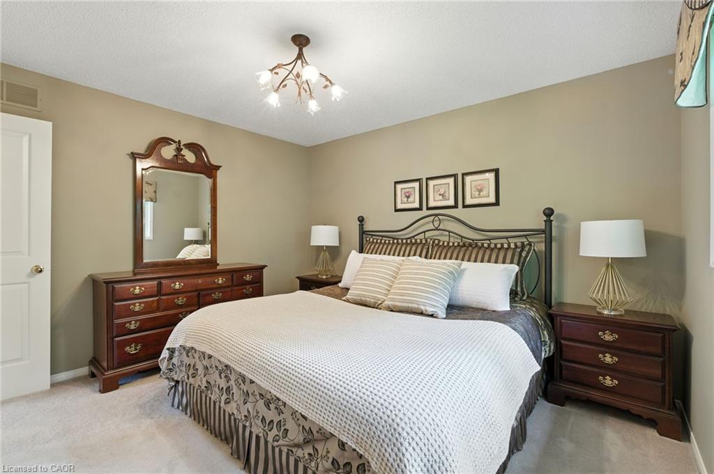 18 Naples Boulevard Property Photo 27