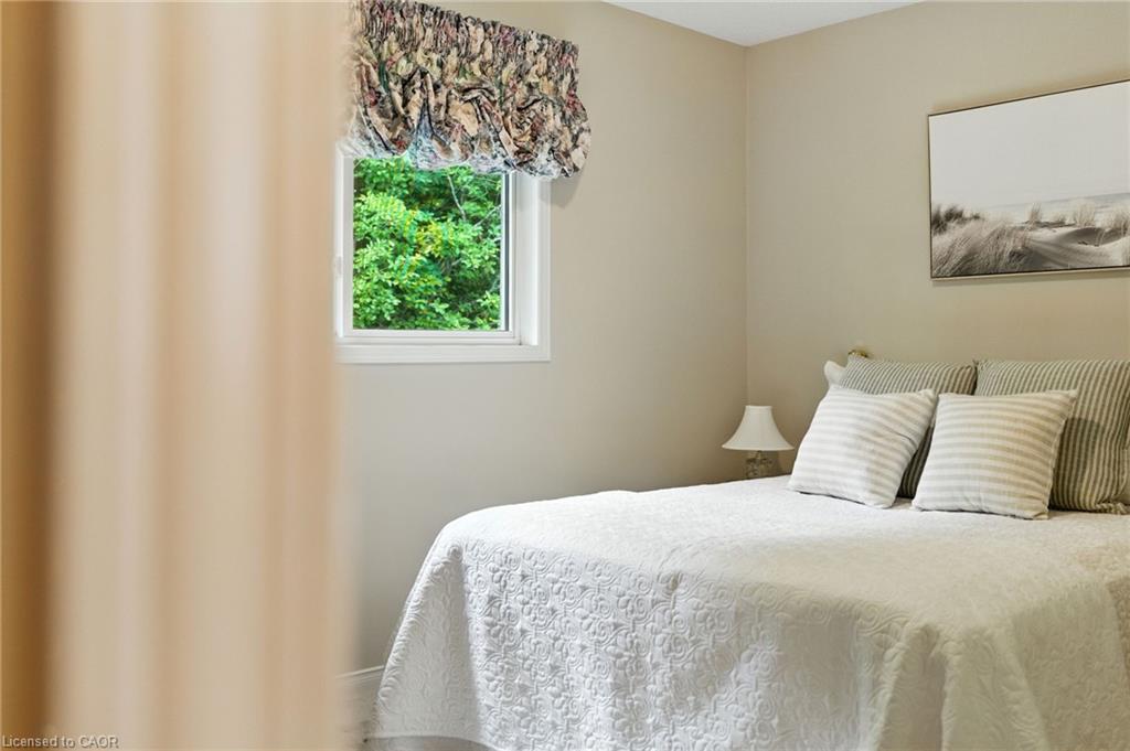 18 Naples Boulevard Property Photo 29