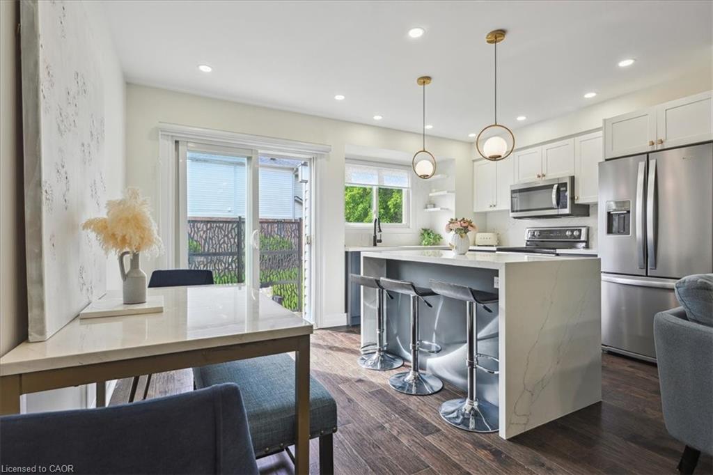 2-2920 Headon Forest Drive Property Photo 1