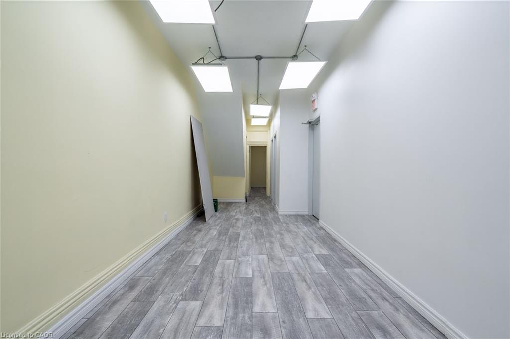 2-135 James Street N Property Photo 18