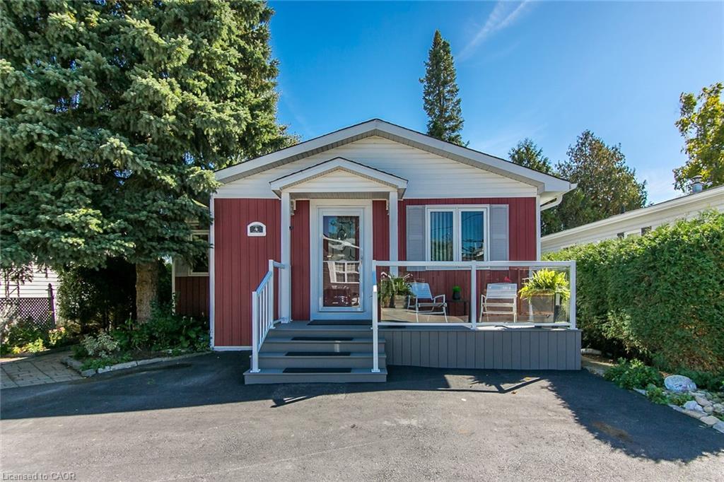 4 Elm Street Property Photo 1