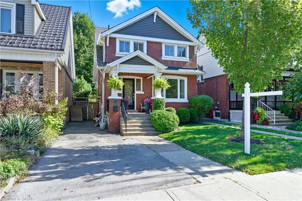 197 Balmoral Avenue S Property Photo 1