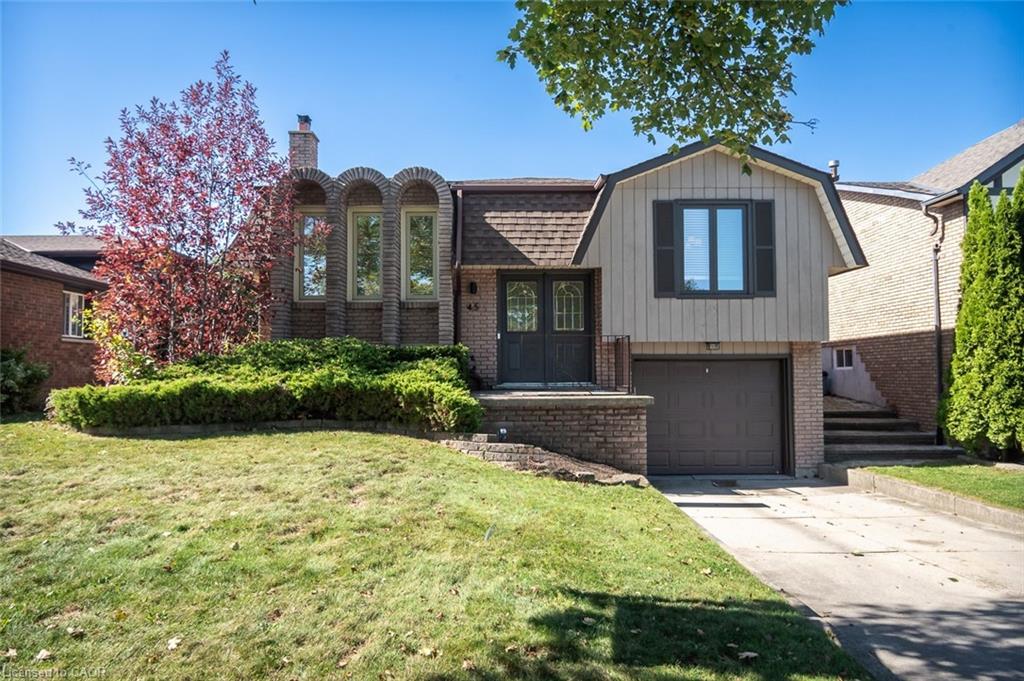 45 Amberwood Street Property Photo 1