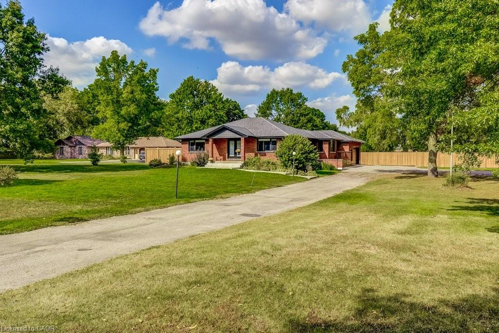 542 Paris Road Property Photo 1