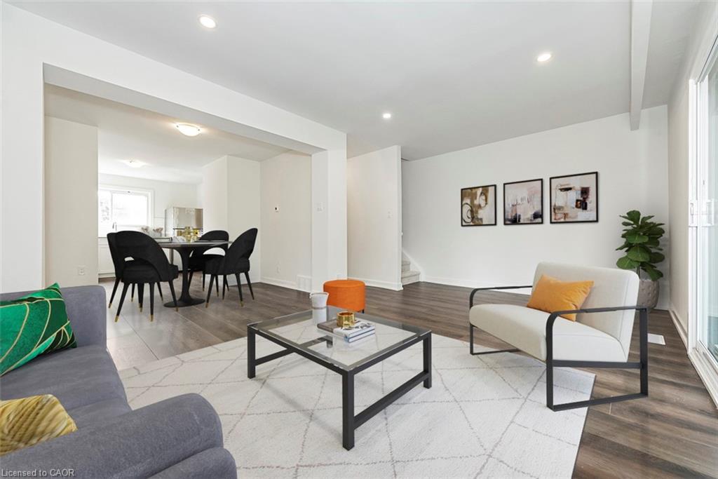 2-20 Anna Capri Drive Property Photo 1