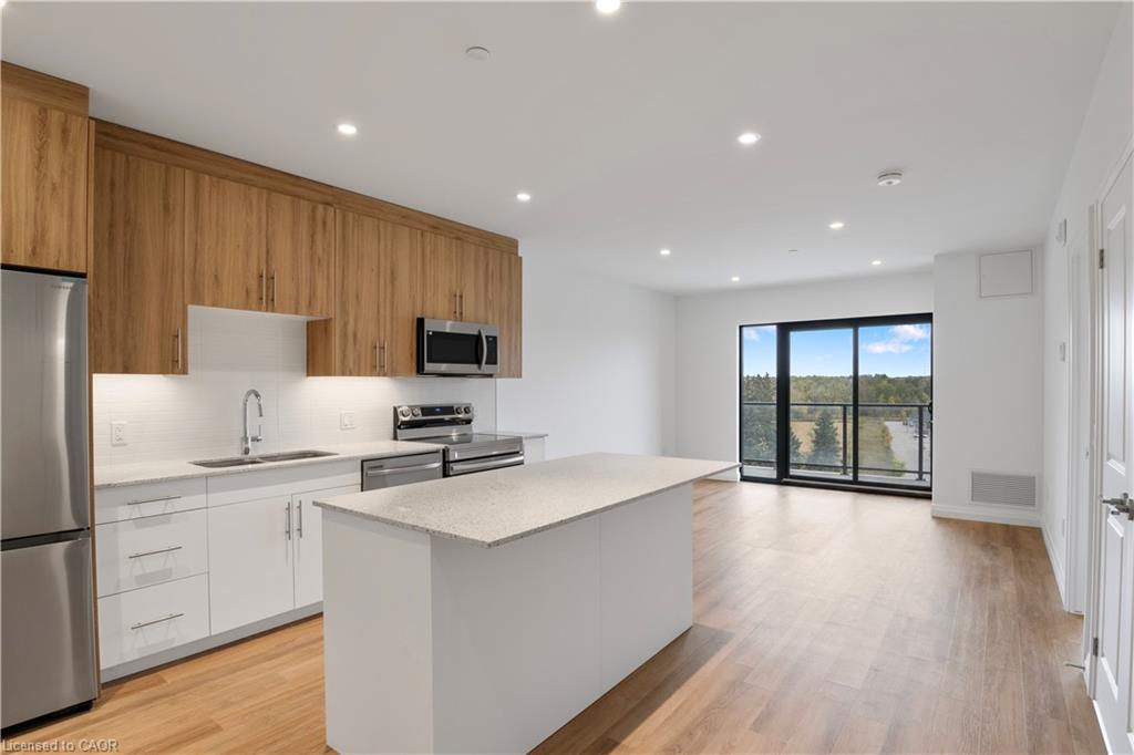 610-525 New Dundee Road Property Photo 1