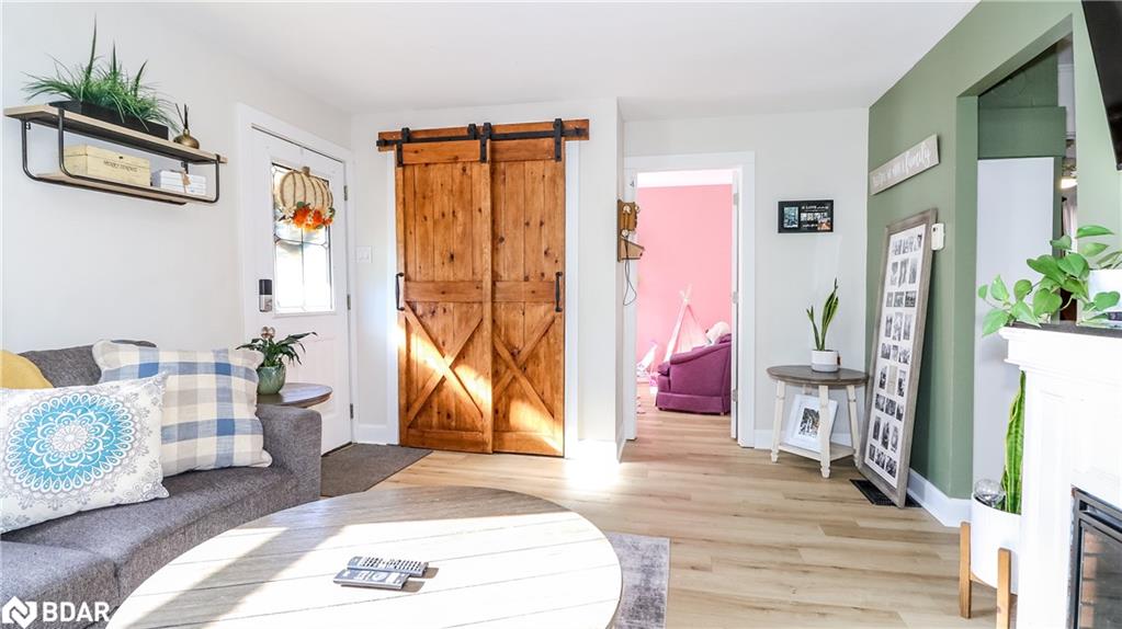 7 Albany Avenue Property Photo 5