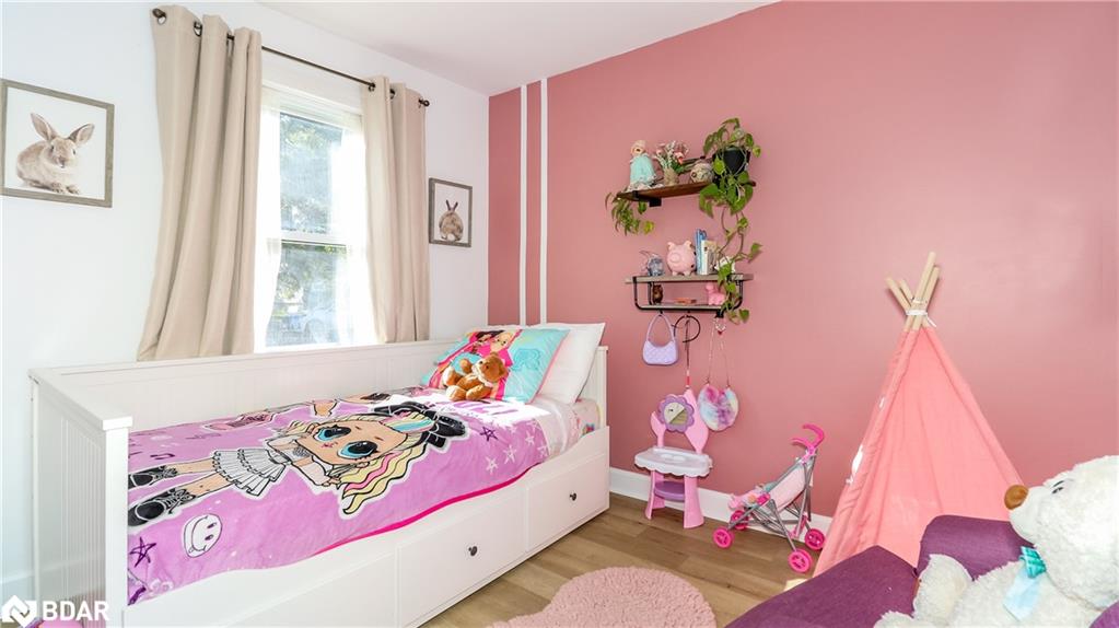 7 Albany Avenue Property Photo 6