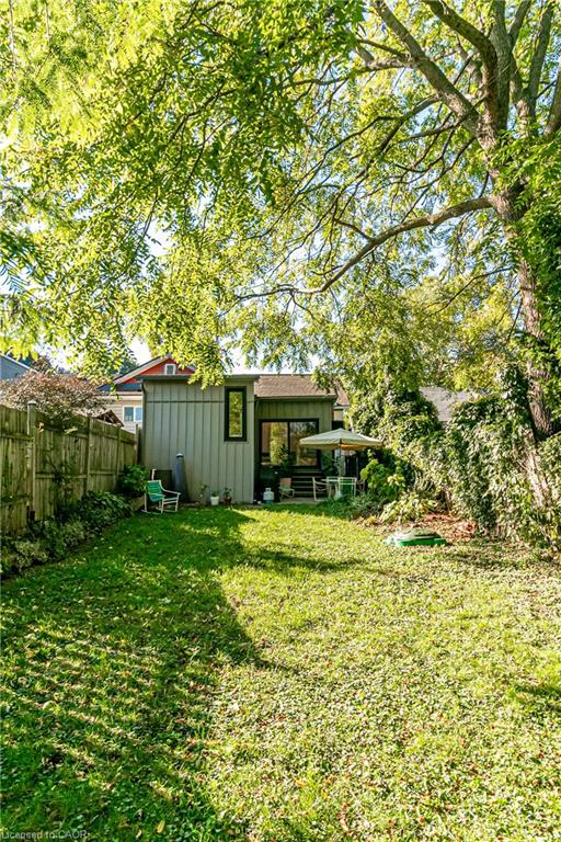 163 Ferrie Street E Property Photo 34