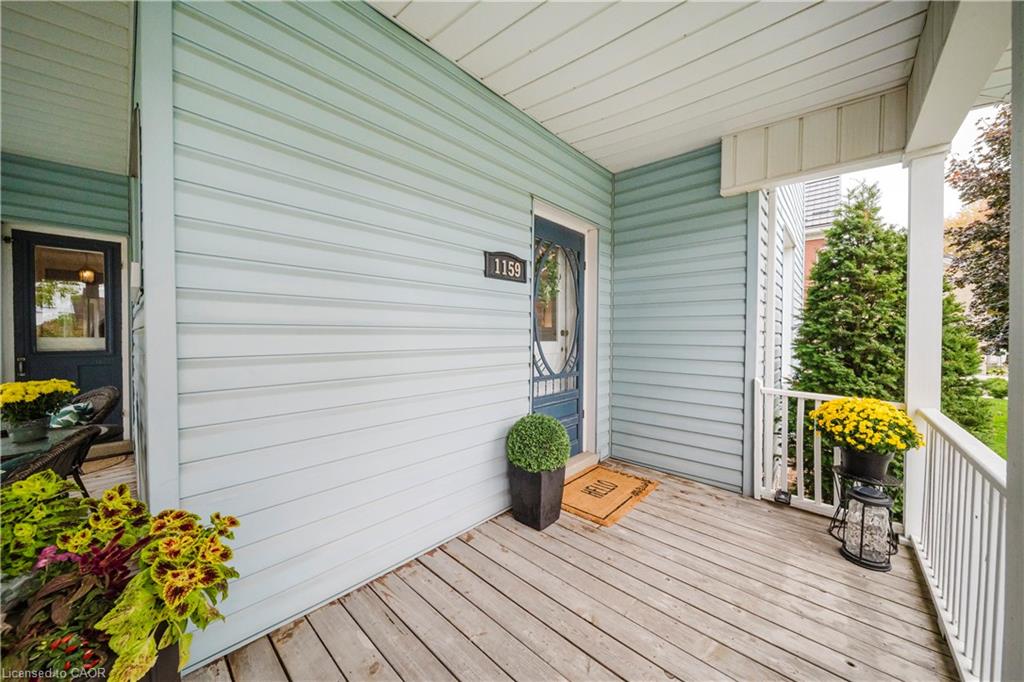 1159 Queens Bush Road Property Photo 4