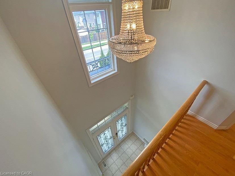 4230 Fuller Crescent Property Photo 13