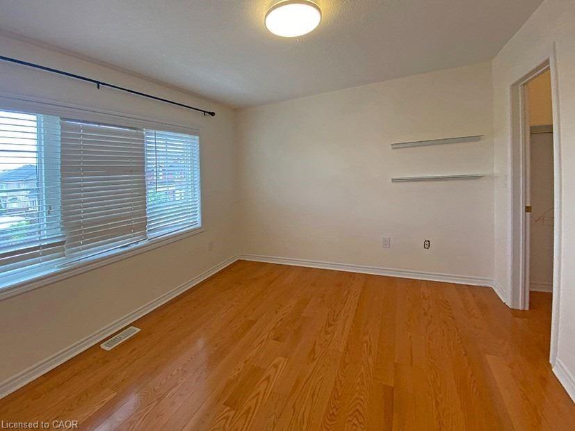 4230 Fuller Crescent Property Photo 17