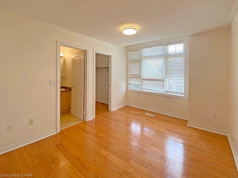 4230 Fuller Crescent Property Photo 21