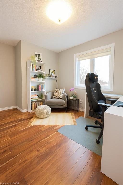 18-245 Bishop Street S Property Photo 13