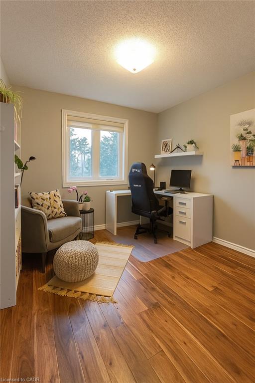 18-245 Bishop Street S Property Photo 14