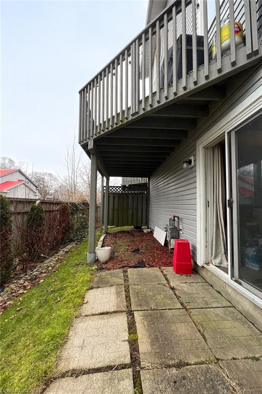 18-245 Bishop Street S Property Photo 20