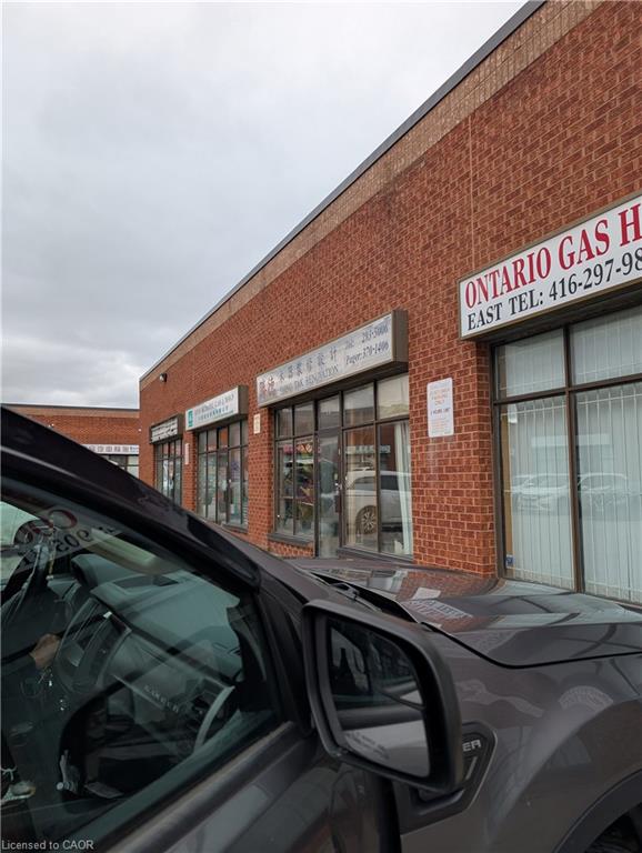 D17-63 Silver Star Boulevard Property Photo 2