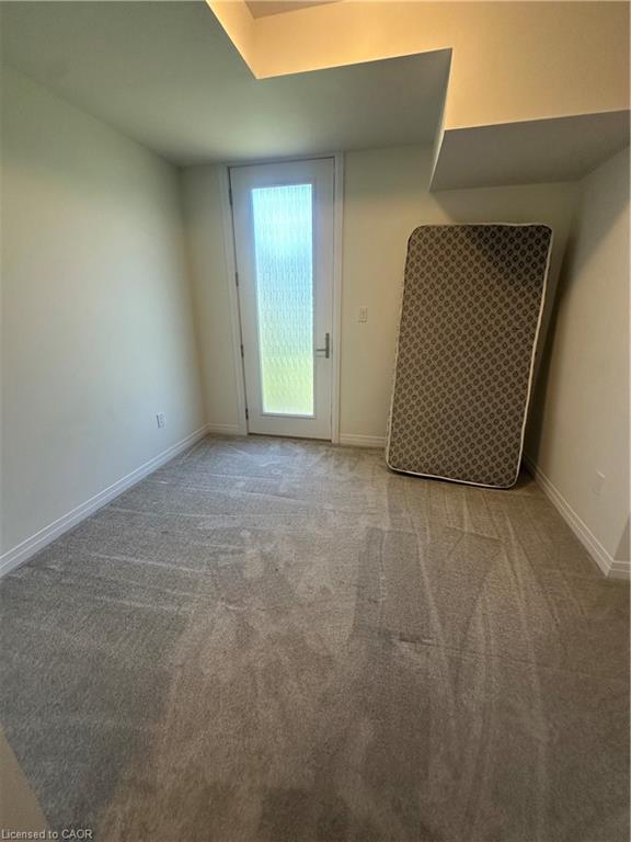 E11-261 Woodbine Avenue Property Photo 19