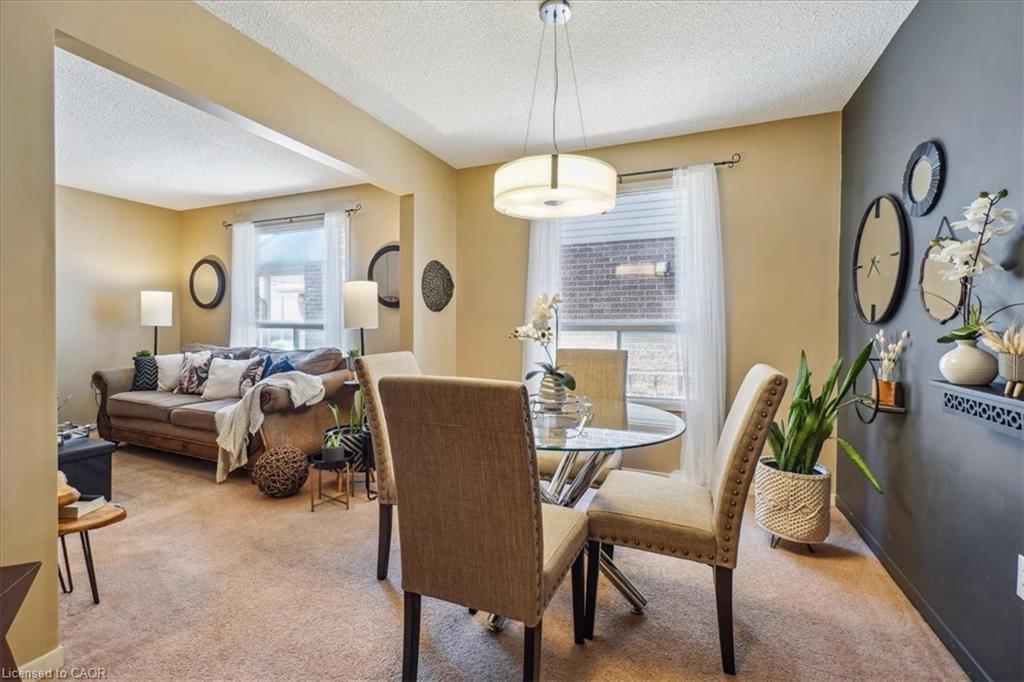 7 Rosset Valley Court Property Photo 7