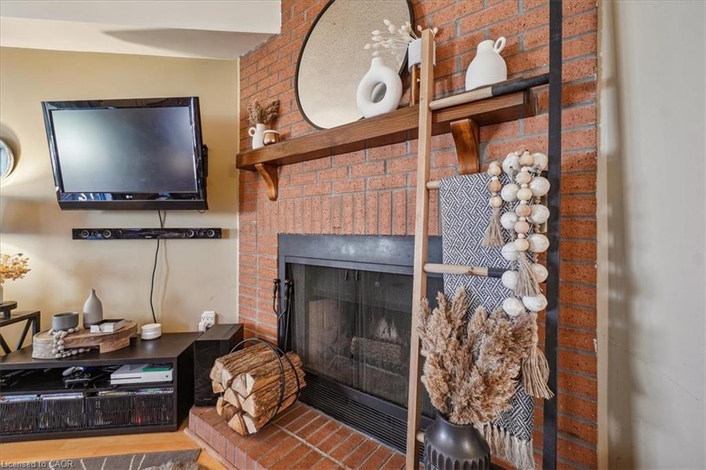 7 Rosset Valley Court Property Photo 12