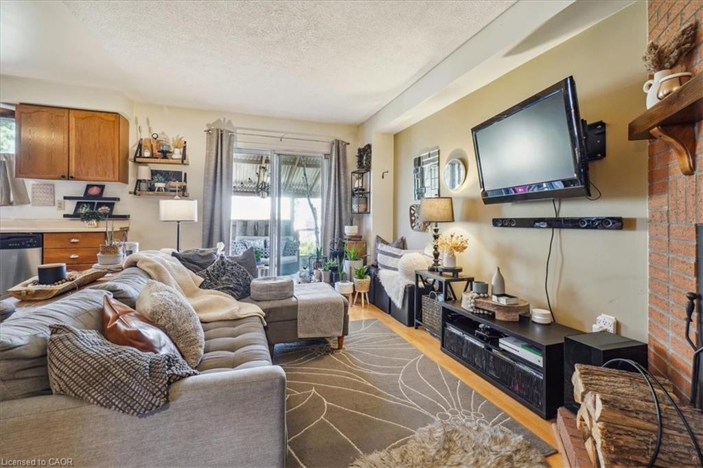 7 Rosset Valley Court Property Photo 13