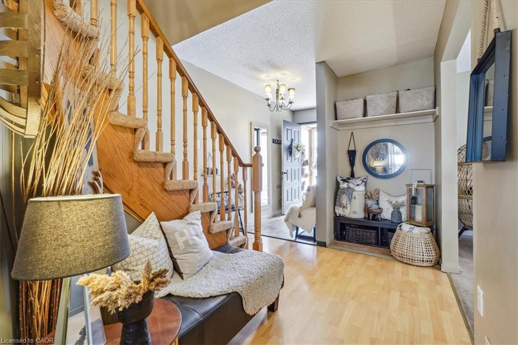 7 Rosset Valley Court Property Photo 18