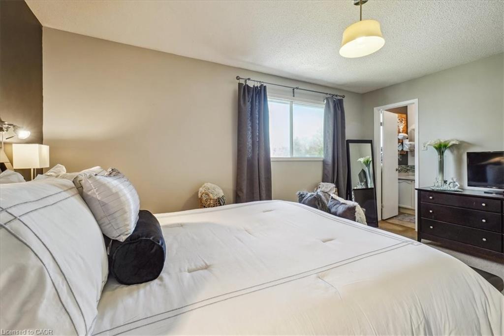 7 Rosset Valley Court Property Photo 24