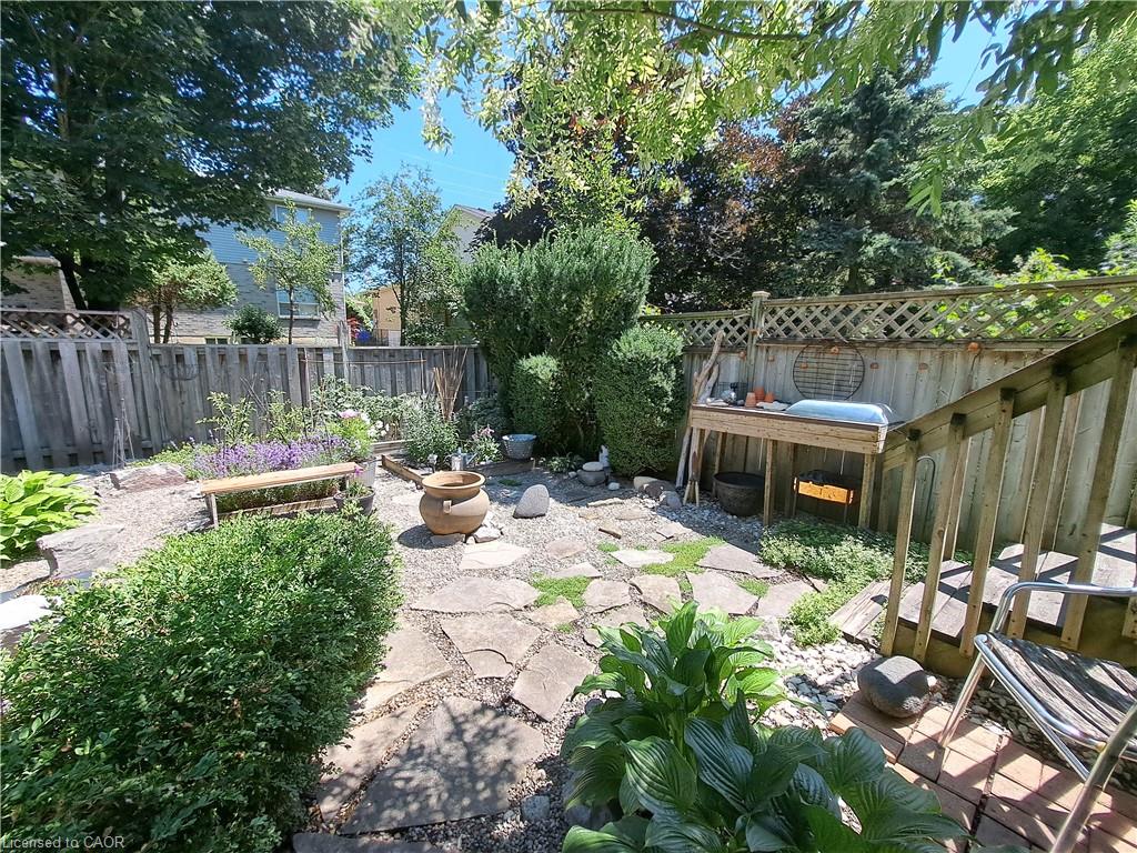 7 Rosset Valley Court Property Photo 35