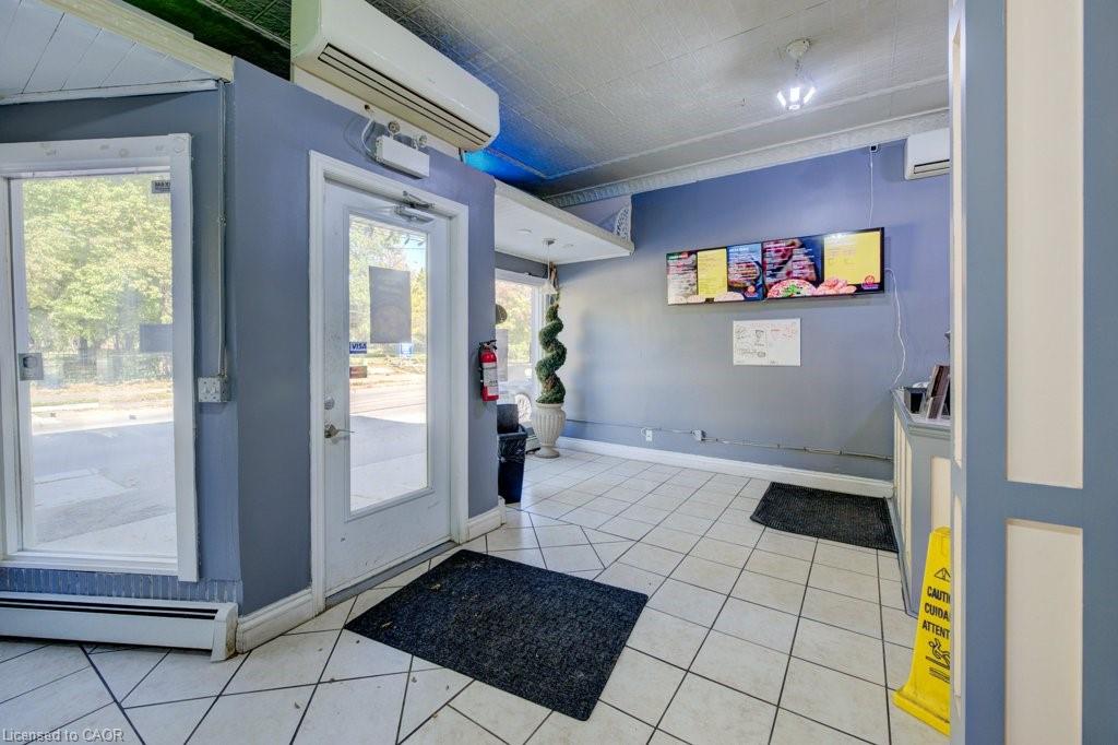 55 Snyder's Road W Property Photo 8