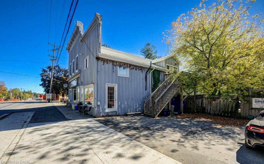 55 Snyder's Road W Property Photo 11