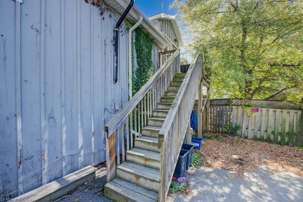 55 Snyder's Road W Property Photo 12