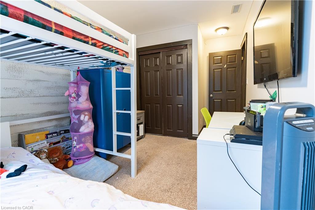 55 Snyder's Road W Property Photo 26
