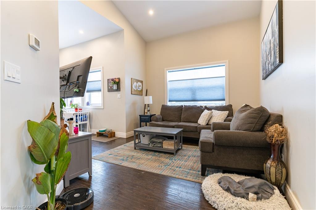 55 Snyder's Road W Property Photo 41