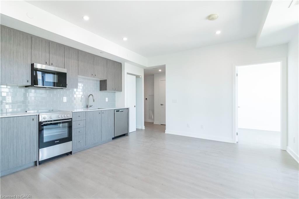 3412-25 Wellington Street S Property Photo 1