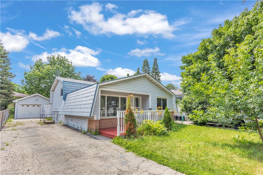 87 Christopher Drive Property Photo 1