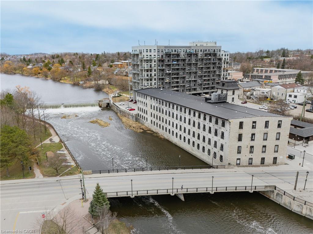 207-19 Guelph Avenue Property Photo 1