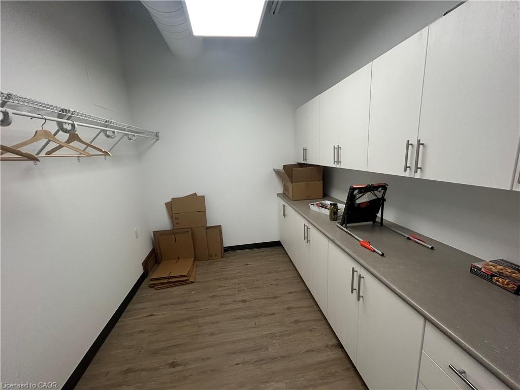 1-1250 South Service Road Property Photo 4