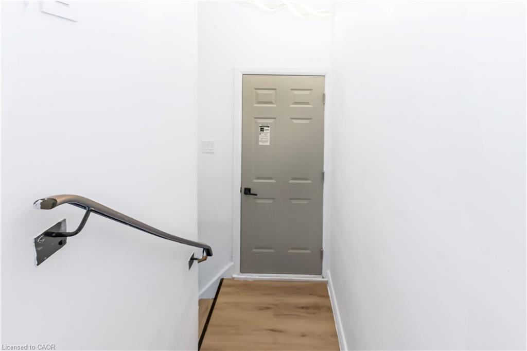 959 Mohawk Road E Property Photo 30