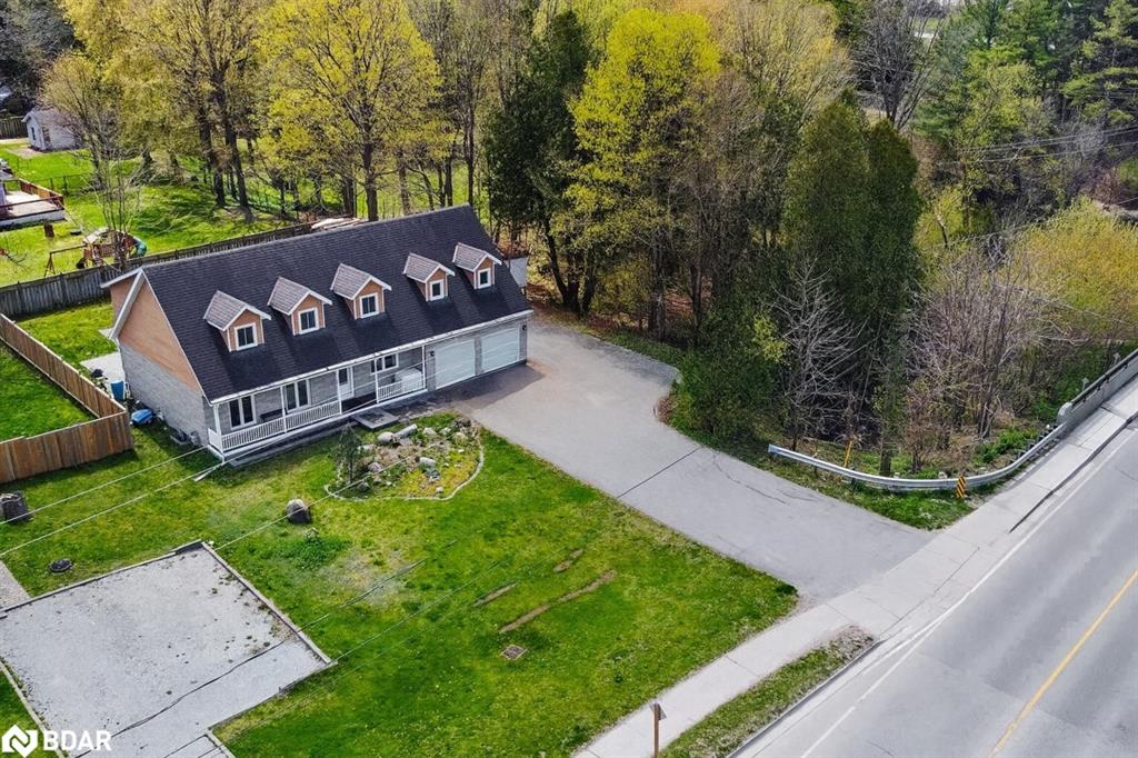 190 Centre Street Property Photo 1