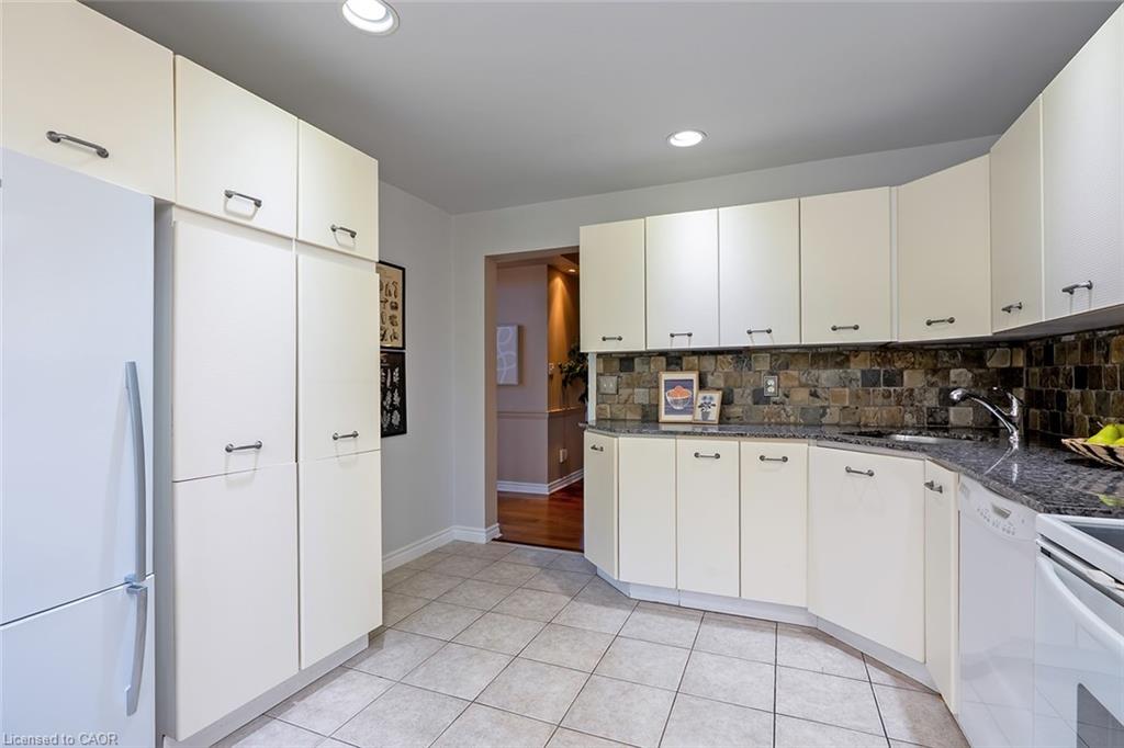 19-3230 New Street Property Photo 21