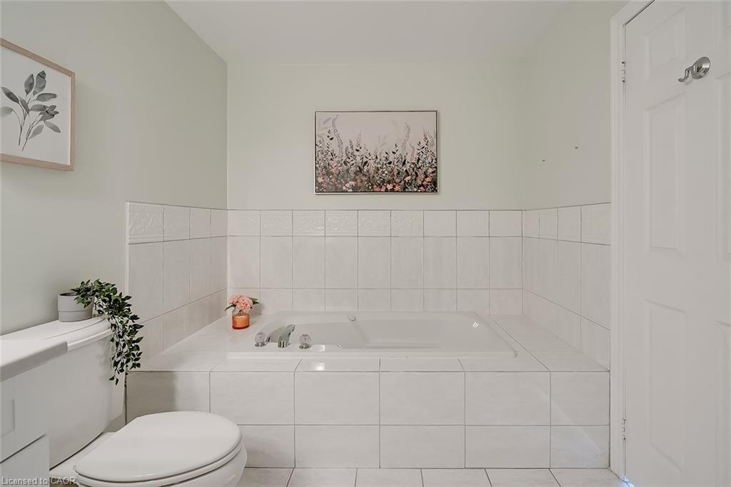 19-3230 New Street Property Photo 31