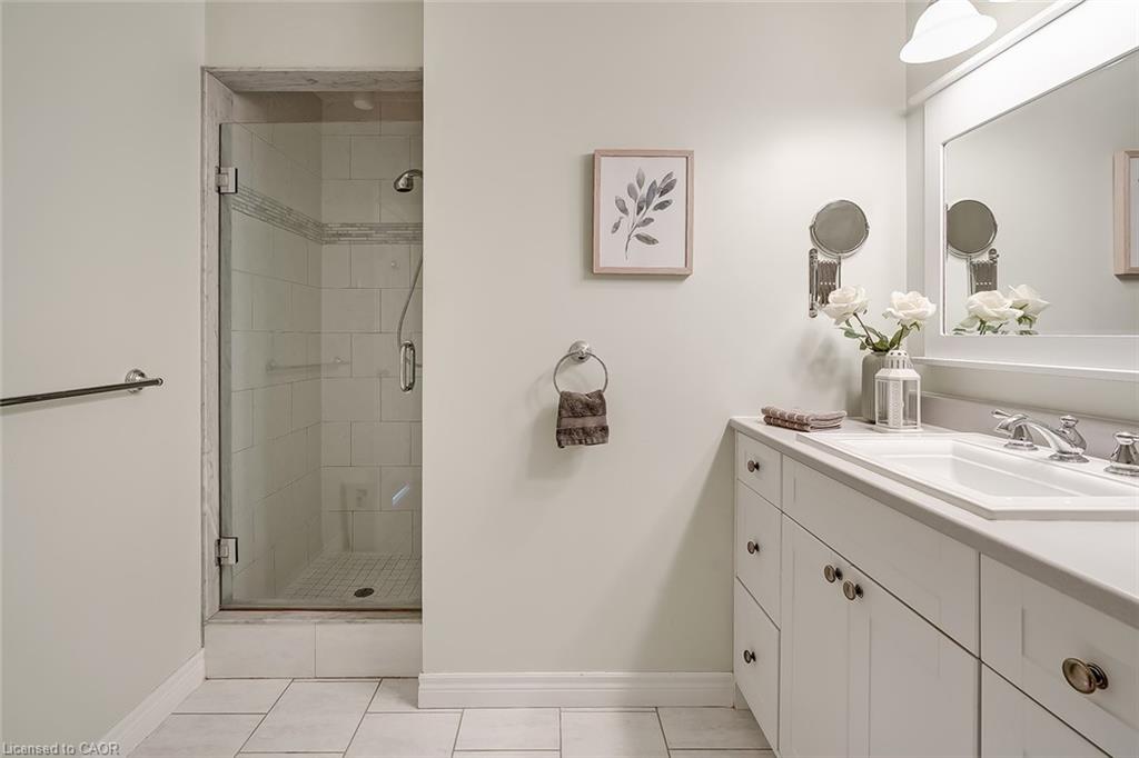 19-3230 New Street Property Photo 32