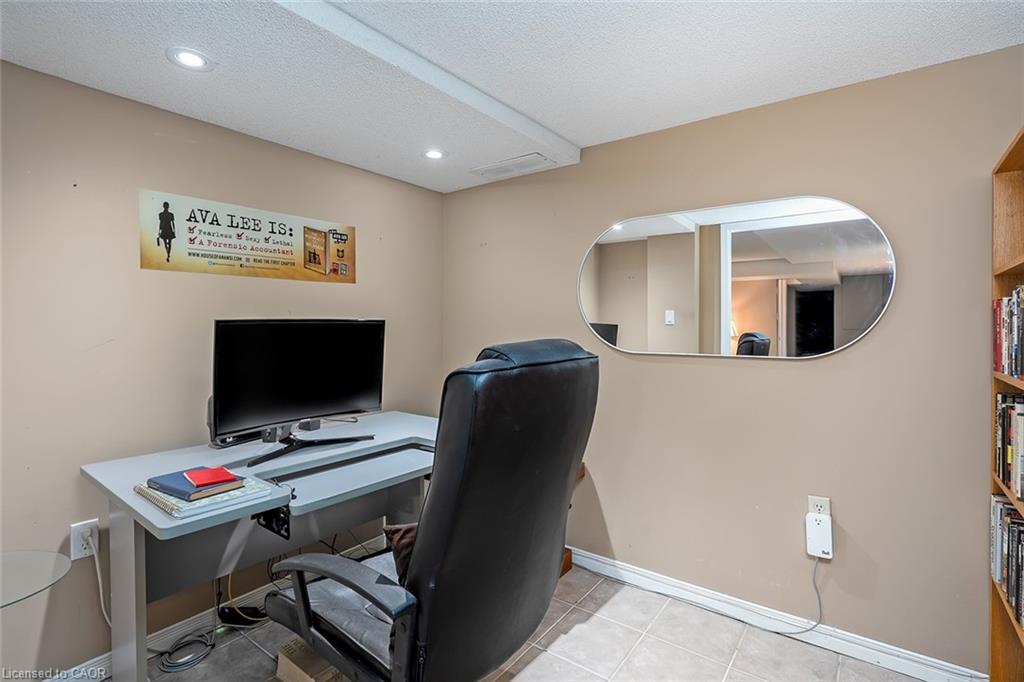 19-3230 New Street Property Photo 37