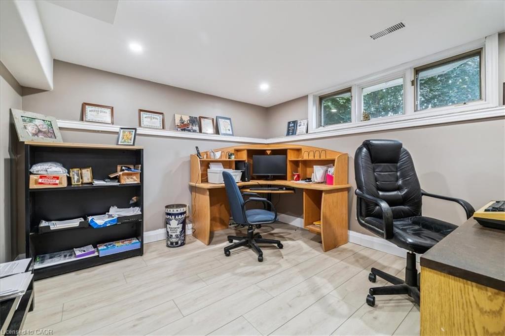 976 Garden Lane Property Photo 41