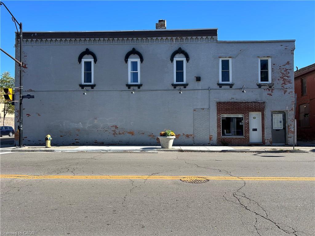 68 Robinson Street Property Photo 5